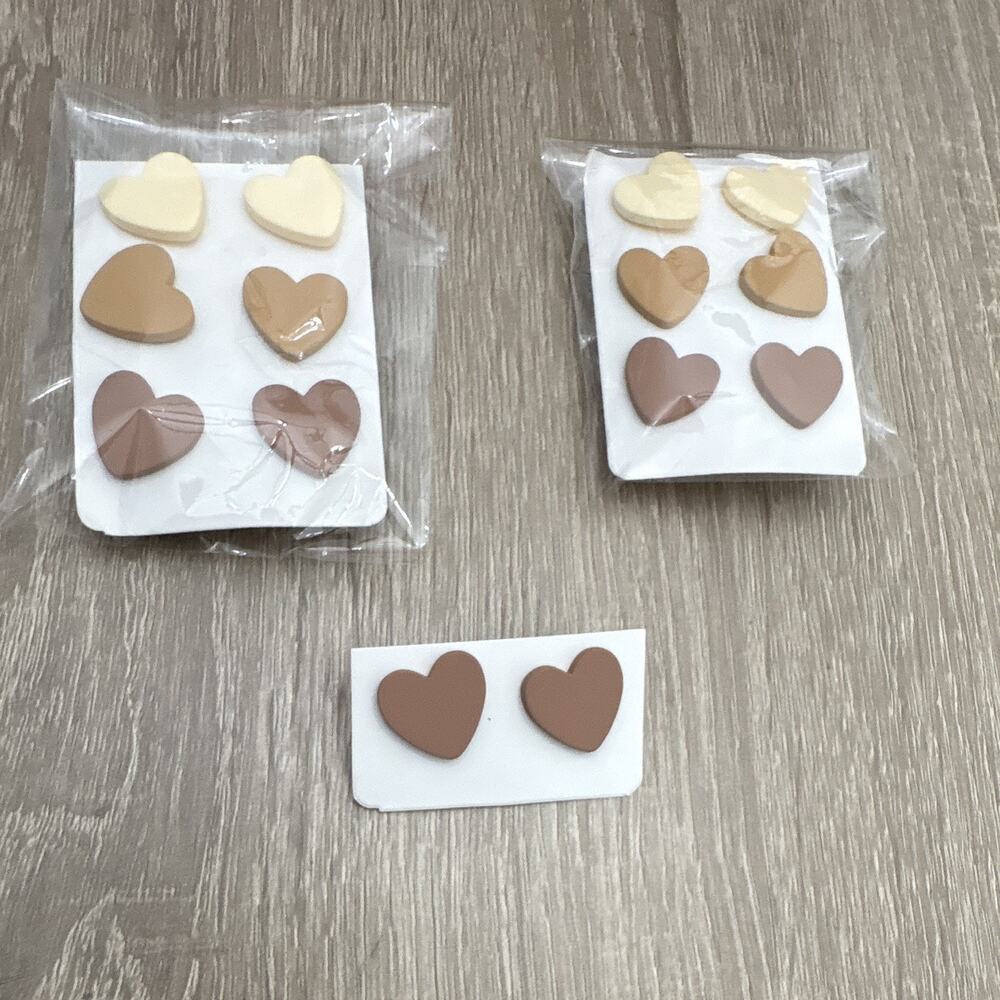 Plastic Heart Stud Earrings Set, Multiple Pairs, Brown, Lobe, No Stone